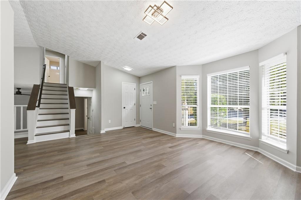 Briar Glen - Residential