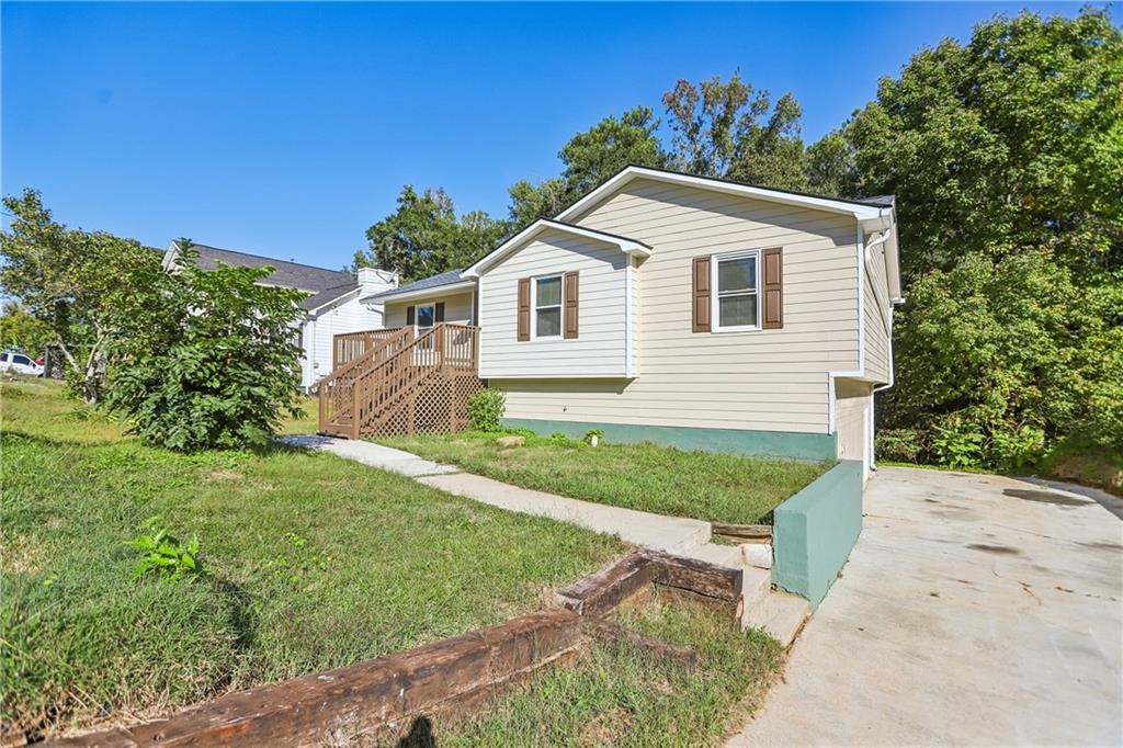 6839 Silver Maple Drive
