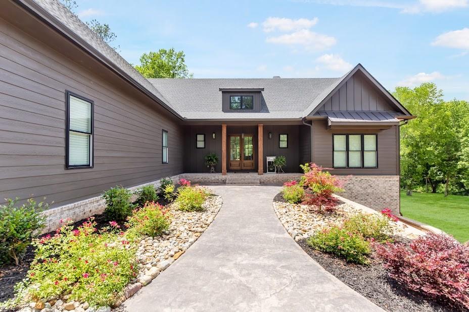 1401 Whooping Creek Road