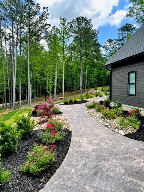 1401 Whooping Creek Road