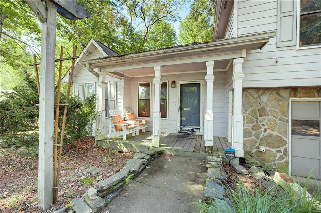 138 Hickory Trail