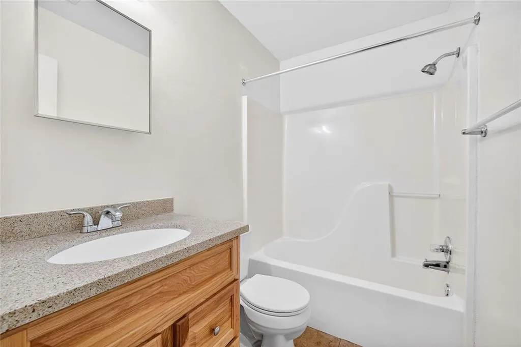 Ball Ground, Georgia 30107, United States, 3 Bedrooms Bedrooms, ,2 BathroomsBathrooms,Residential,Active,232584