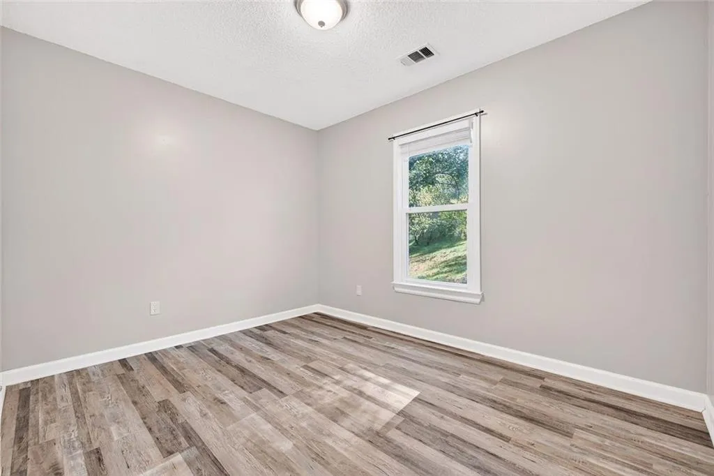 Ball Ground, Georgia 30107, United States, 3 Bedrooms Bedrooms, ,2 BathroomsBathrooms,Residential,Active,232584