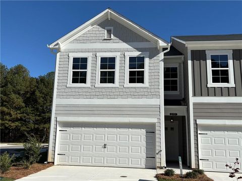 Townhouse For Sale - 5151 Longview Run<br/> Decatur, GA 30035