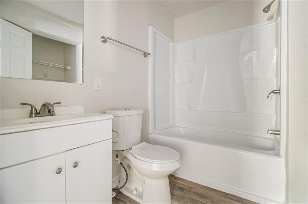 Horseshoe Bend - Residential