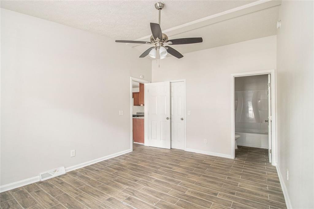 Horseshoe Bend - Residential