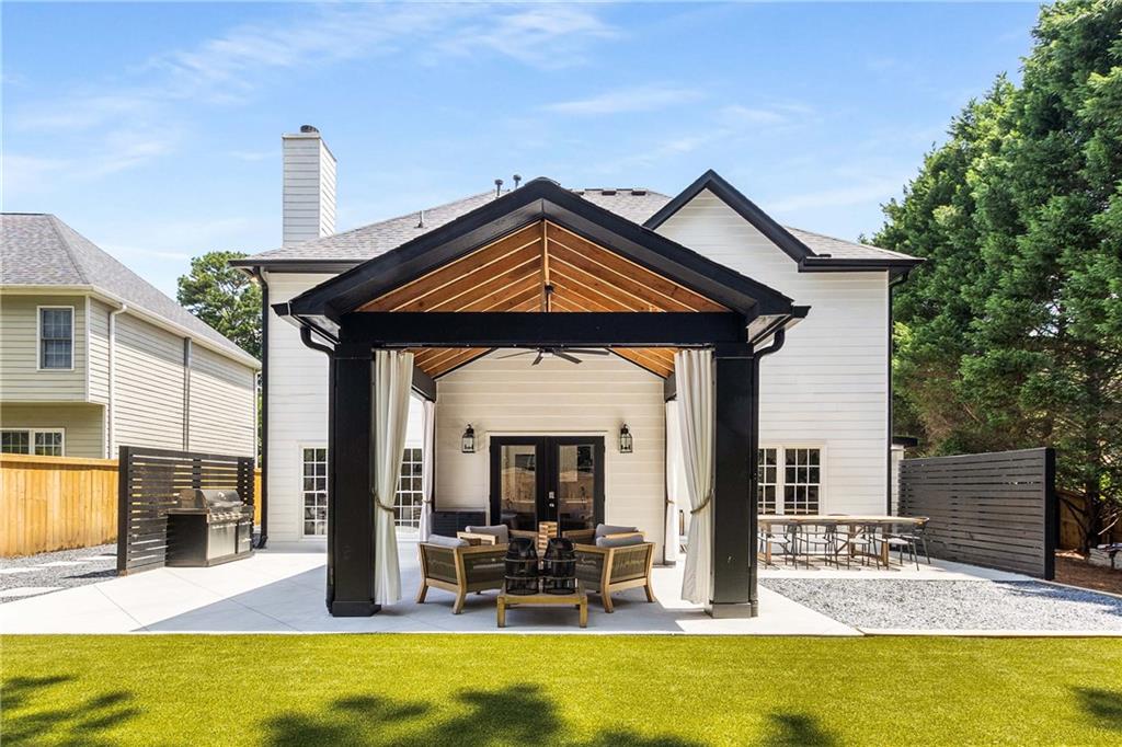 5005 Hampton Bluff Court