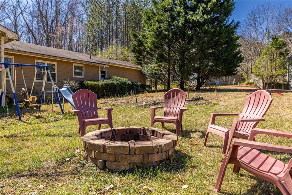 1537 David Lee Street, Acworth, Georgia image 7