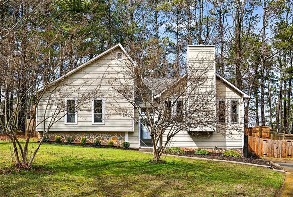 Photo of 4936 Saint Johns Court SW, Mableton, GA 30126 (MLS # 7727391)