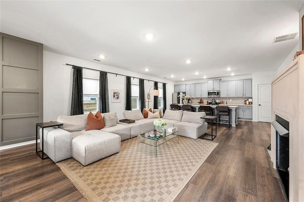 Oakland City - Residential