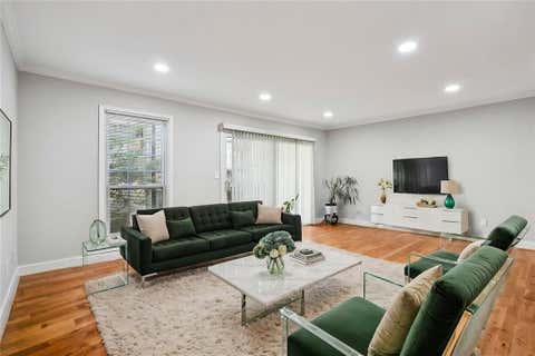 Condo For Rent - 6851 Roswell Road #F32<br/> Atlanta, GA 30328