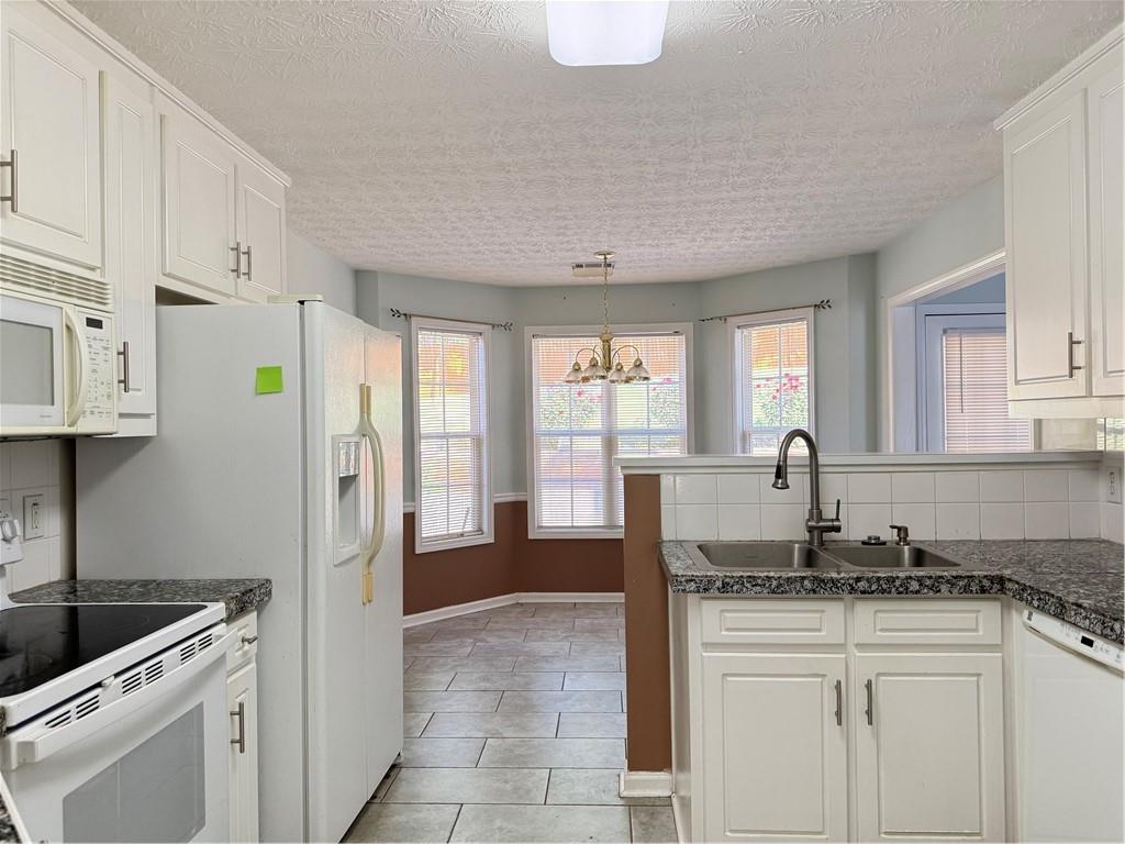 3484 Lynley Mill Lane