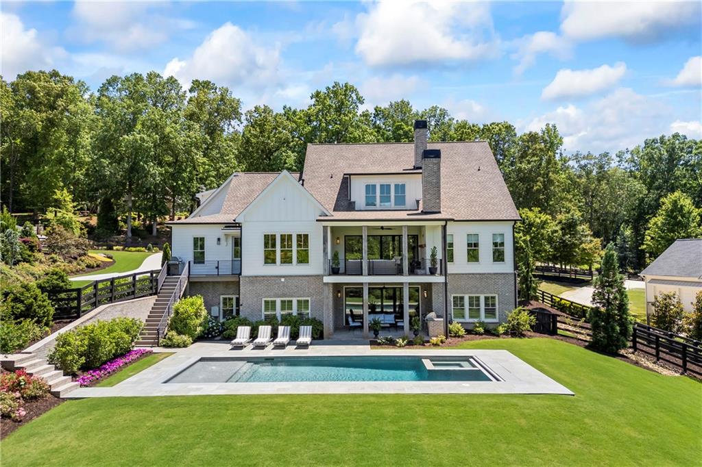 115 Trinity Hollow Drive