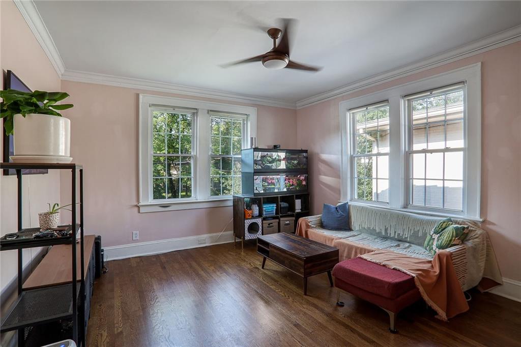 824 Greenwood Avenue NE 8