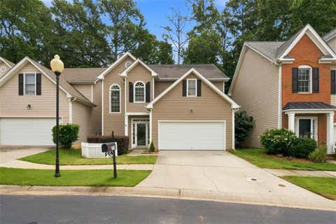 Homes For Sale - 774 Gardenside Circle<br/> Cobb County, Marietta, GA 30067