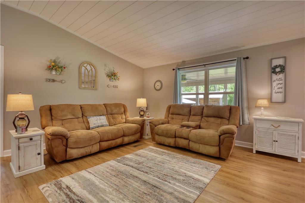 1571 Indian Woods Drive, Greensboro, Georgia image 17