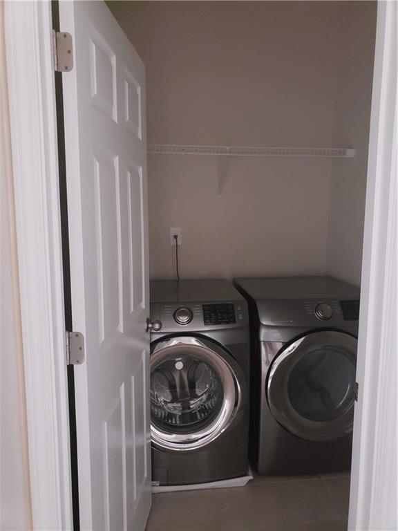 Ivy Crest - Residential Lease