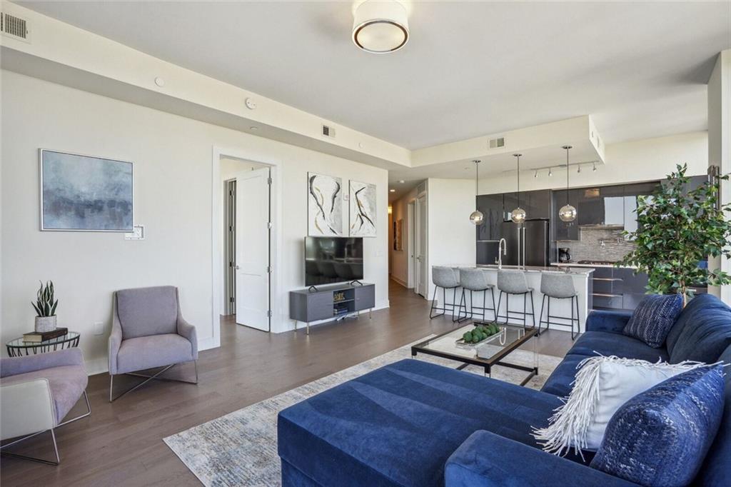 1400 W Peachtree Street 2721