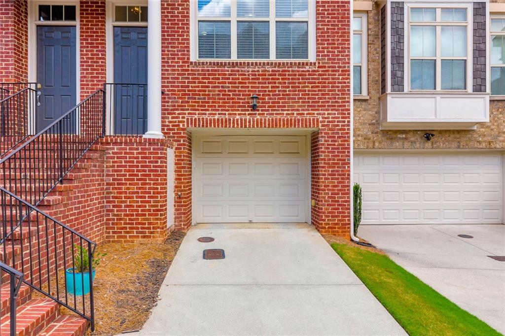 1582 Mosaic Way 1582