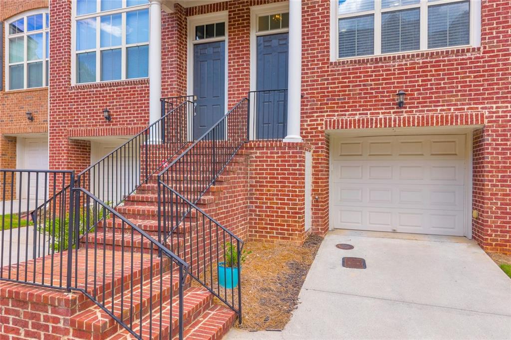 1582 Mosaic Way 1582