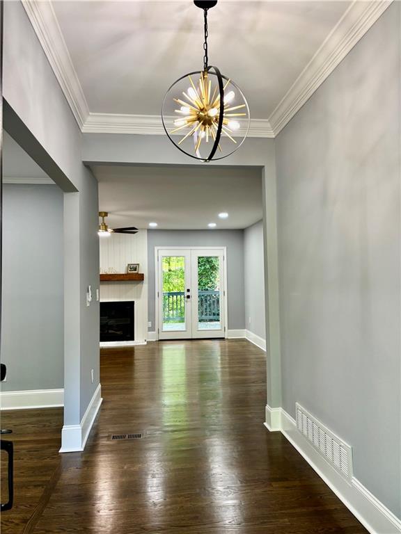 1230 Sunderland Court NE