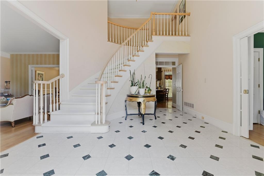 12 Vickwood Court