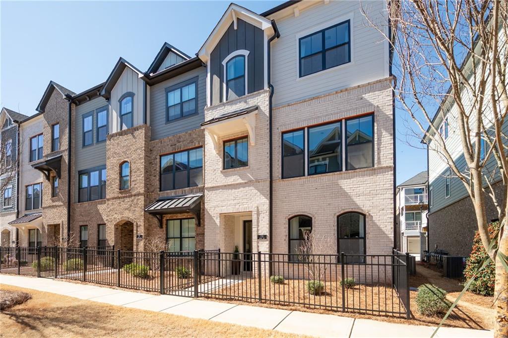 710 Hudson Way, Roswell, Georgia image 1