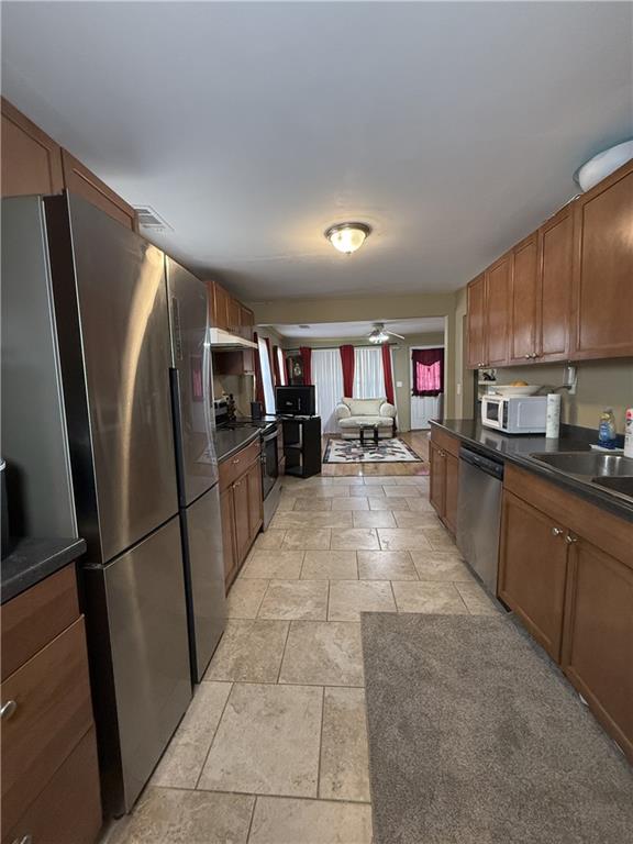 1498 Andrews Street NW