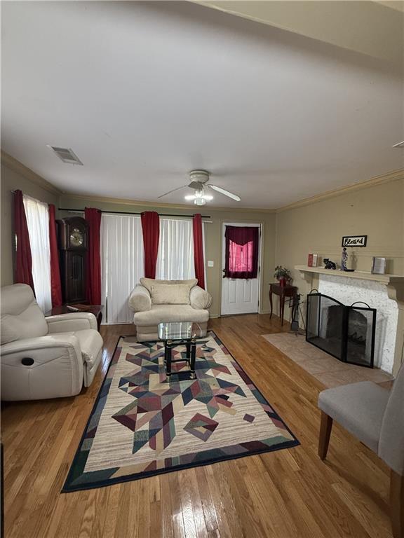 1498 Andrews Street NW