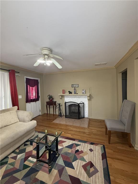 1498 Andrews Street NW