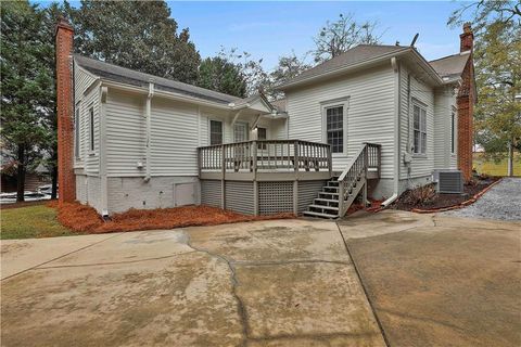 A home in Fairburn