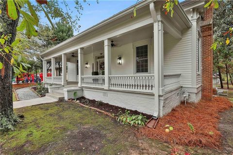 A home in Fairburn