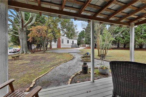 A home in Fairburn