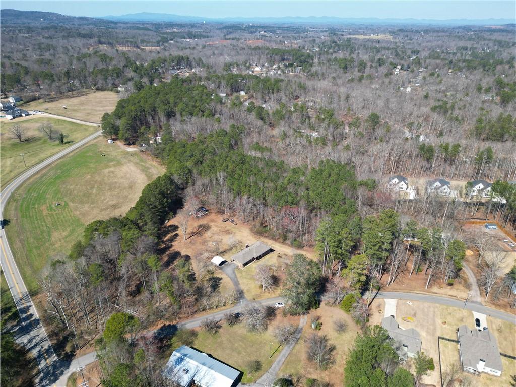 3325 Henderson Drive