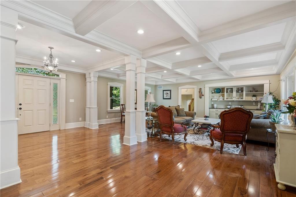 299 Saint Marys Lane NW