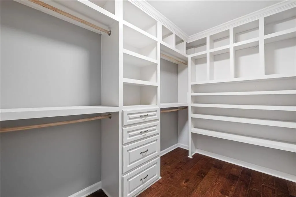 Roswell, Georgia 30076, United States, 4 Bedrooms Bedrooms, ,4 BathroomsBathrooms,Residential,Active,152510