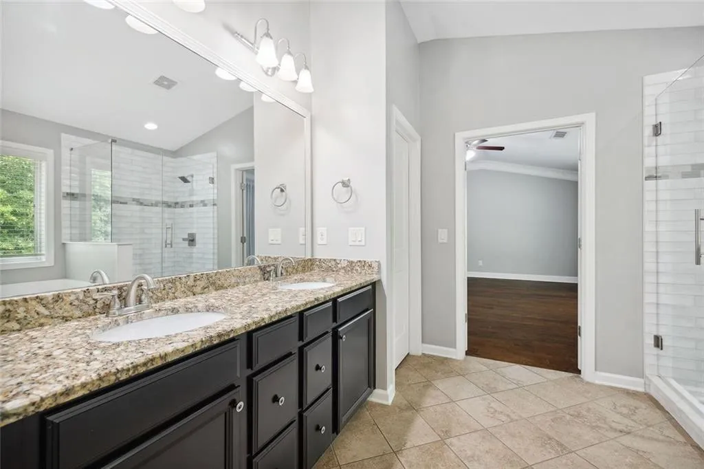 Roswell, Georgia 30076, United States, 4 Bedrooms Bedrooms, ,4 BathroomsBathrooms,Residential,Active,152510