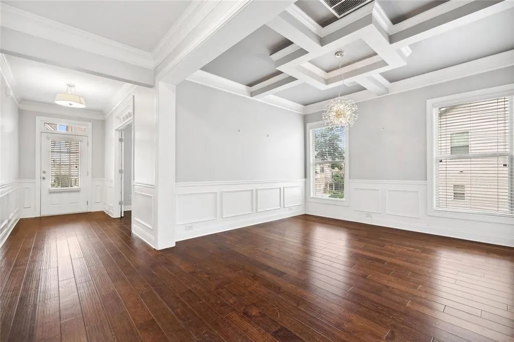 Roswell, Georgia 30076, United States, 4 Bedrooms Bedrooms, ,4 BathroomsBathrooms,Residential,Active,152510