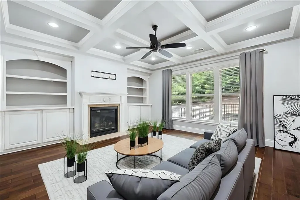 Roswell, Georgia 30076, United States, 4 Bedrooms Bedrooms, ,4 BathroomsBathrooms,Residential,Active,152510