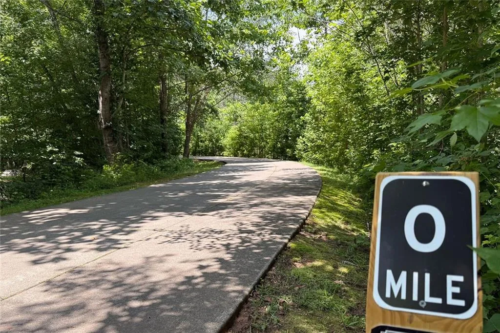 Roswell, Georgia 30076, United States, 4 Bedrooms Bedrooms, ,4 BathroomsBathrooms,Residential,Active,152510