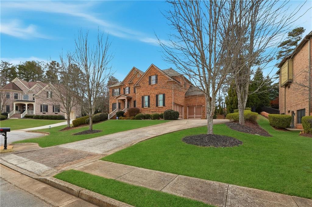 2555 Weddington Ridge NE