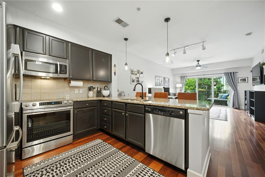 200 River Vista Drive 445