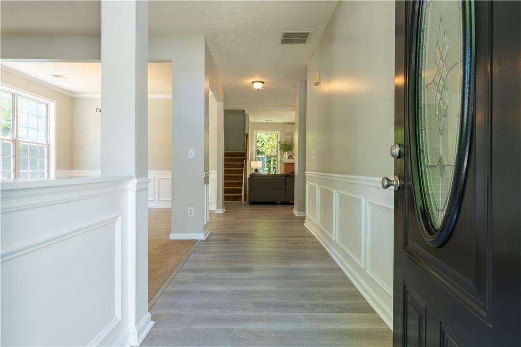 2238 Saint Albans Place