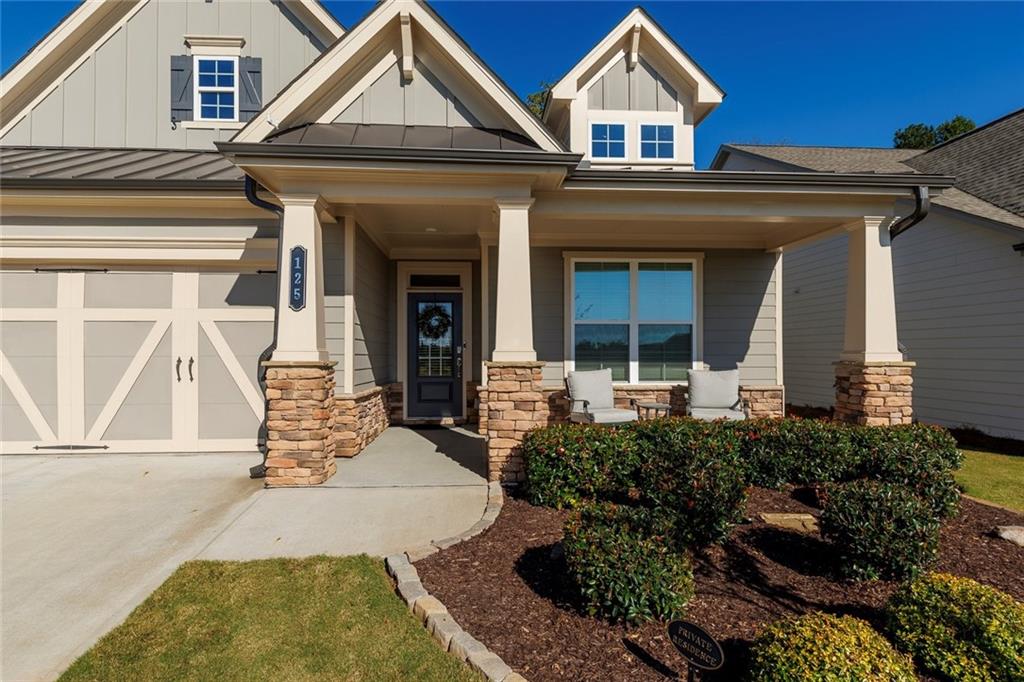 125 Hickory Bluffs Parkway