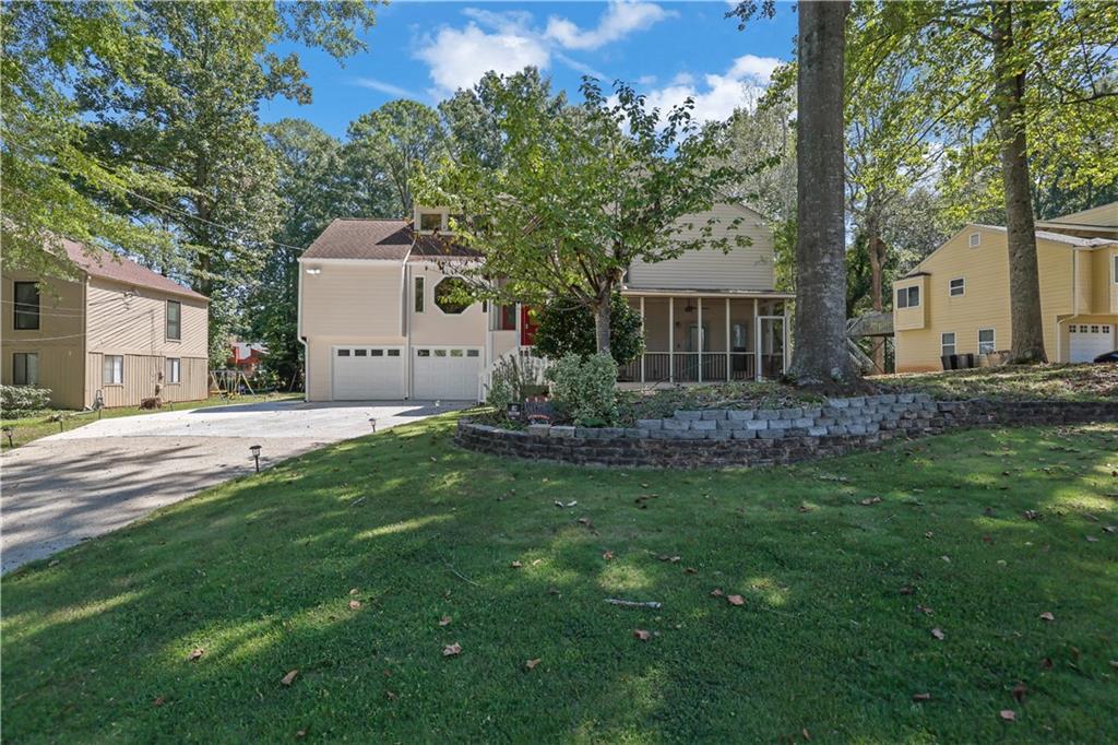 3956 Viewpoint Court