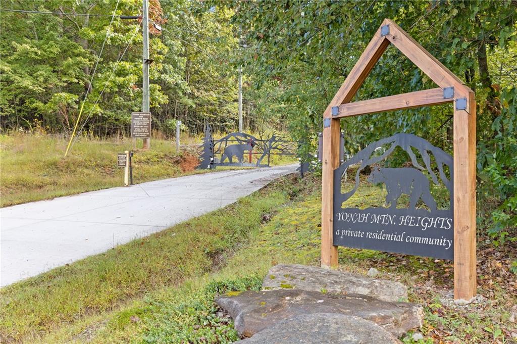 722 Yonah Mountain Road