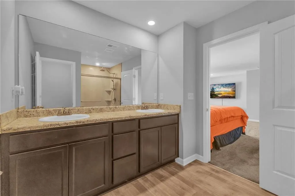 Hampton, Georgia 30228, United States, 4 Bedrooms Bedrooms, ,3 BathroomsBathrooms,Residential,Active,201214