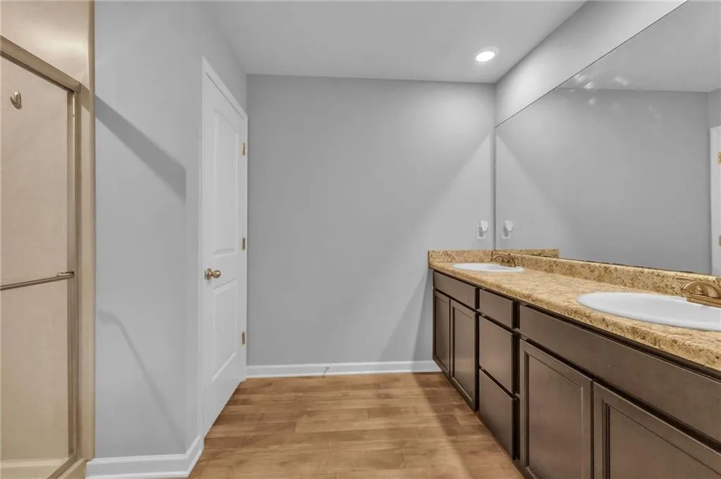 Hampton, Georgia 30228, United States, 4 Bedrooms Bedrooms, ,3 BathroomsBathrooms,Residential,Active,201214