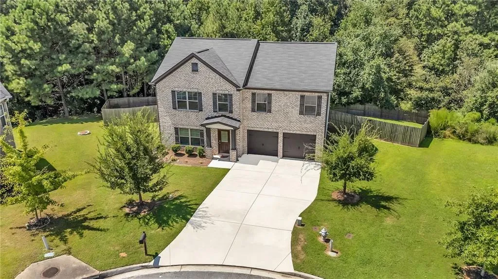 Hampton, Georgia 30228, United States, 4 Bedrooms Bedrooms, ,3 BathroomsBathrooms,Residential,Active,201214