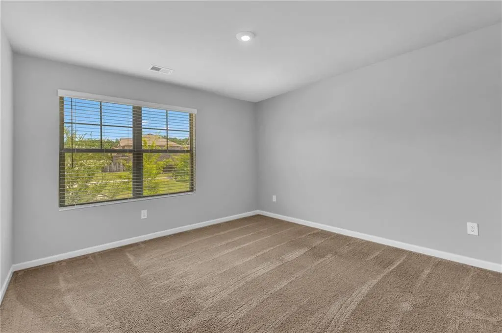 Hampton, Georgia 30228, United States, 4 Bedrooms Bedrooms, ,3 BathroomsBathrooms,Residential,Active,201214